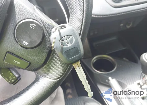 2013 Toyota Rav4 Xle z USA, uszkodzony, nr VIN JTMWFREV2DD001165